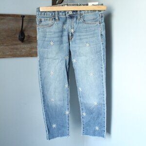 GAP Size 7 Flower Jean Boyfriend
